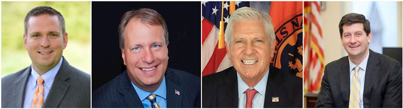 '图4:纽约州数位县长和政要发来褒奖恭贺世界法轮大法日。他们是(由左至右):橙县县长史蒂文‧纽豪斯(Steven M.Neuhaus)、橙县地区检察官大卫‧胡夫勒(David M.Hoovler)、拉萨县县长布鲁斯‧布莱克曼纽豪斯(Bruce A.Blakeman)、伊利县县长马克‧波伦卡兹(Mark C.Poloncarz)。'