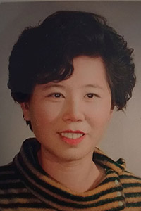 佗文霞