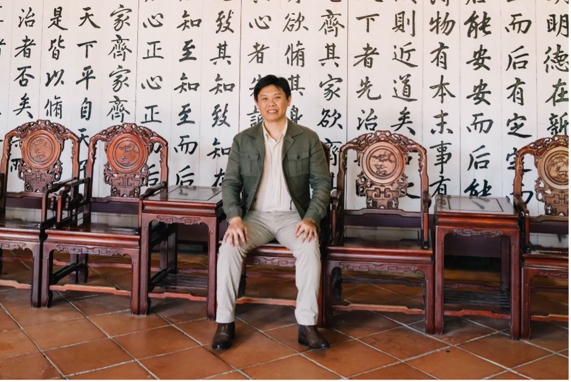 '图2:修炼后,建伍变得沉稳,常常保持慈悲善念。'