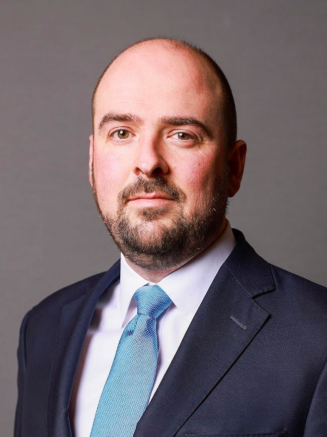 '图9:理查德·霍尔顿议员( The Rt. Hon. Richard Holden MP)'