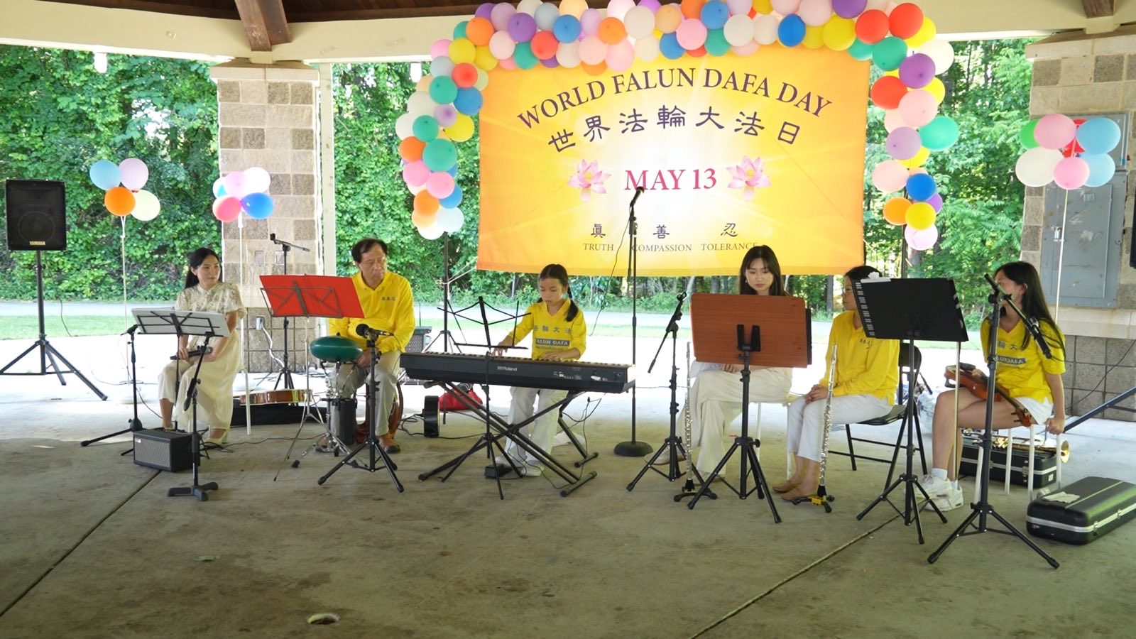 图6:青少年弟子的乐队演奏