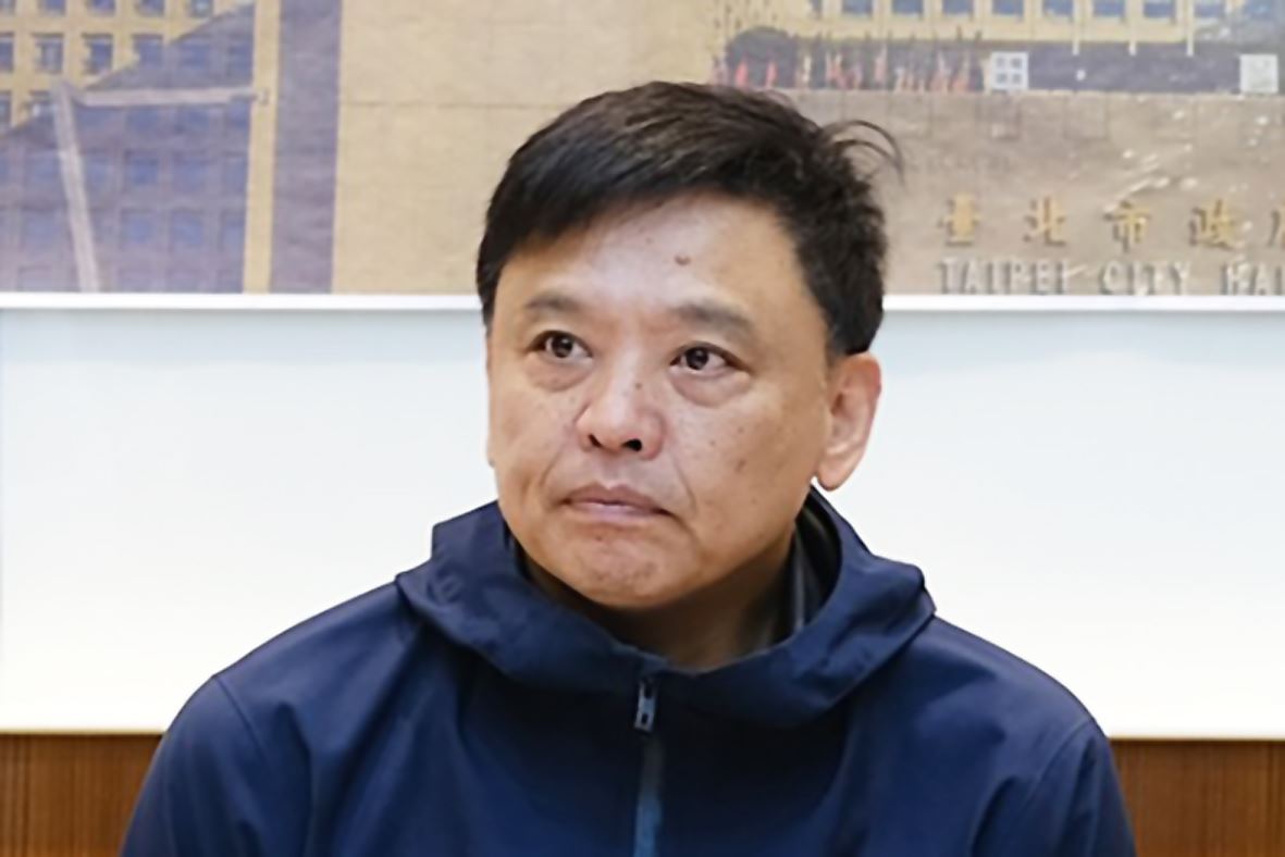 '图9:台北市议员洪健益'