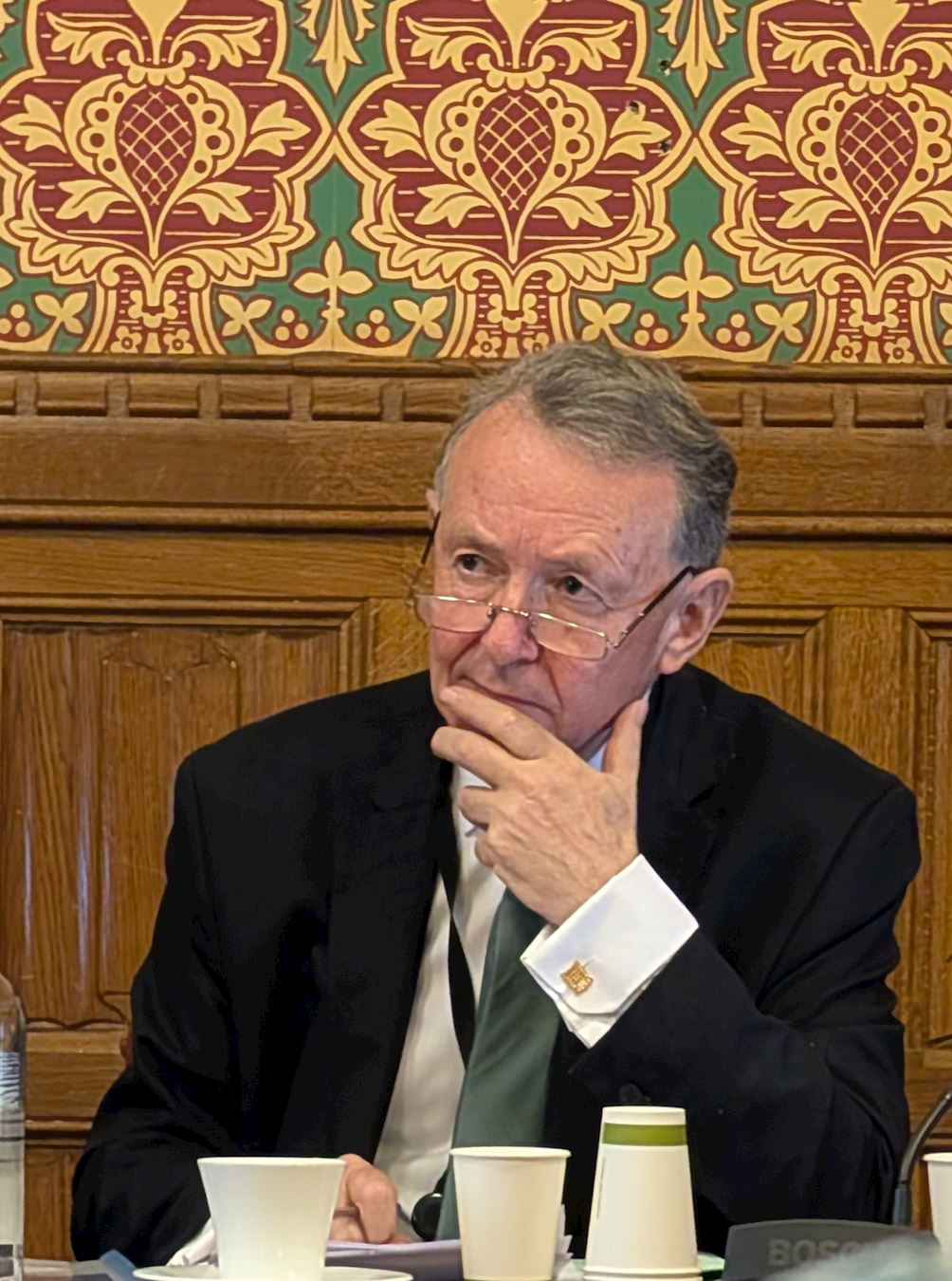 '图3:阿尔顿勋爵(Lord Alton of Liverpool)主持。'